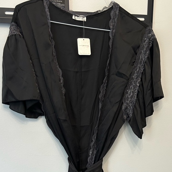 BNWT Intimately Free People Satin Robe - Picture 5 of 8